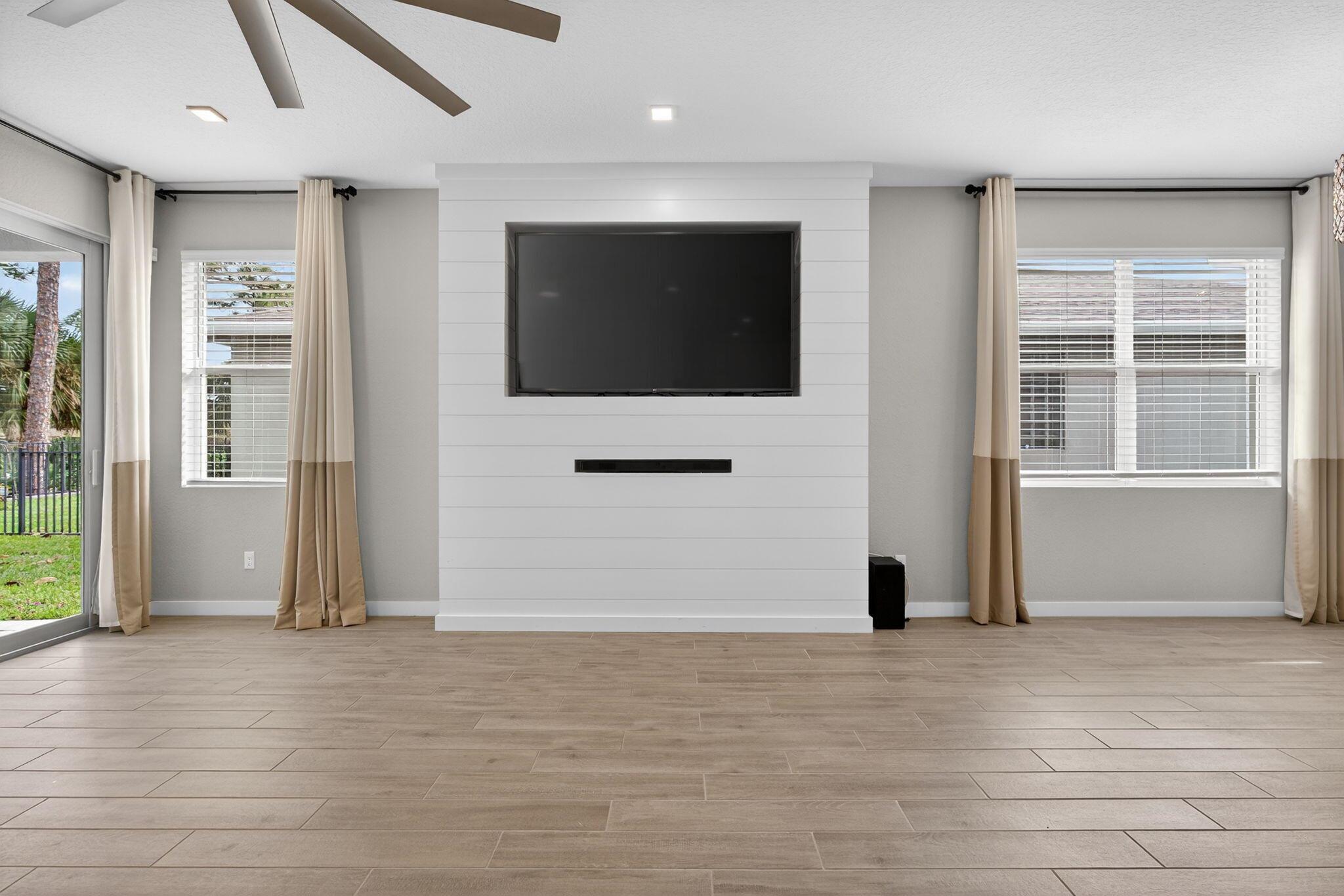 Canopy Cove - Residential