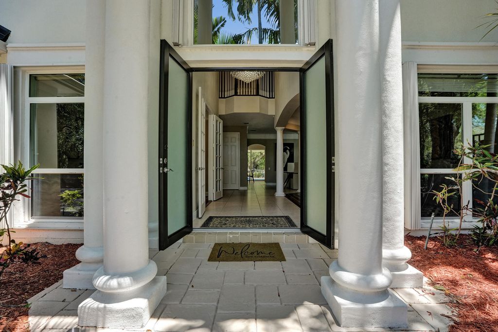 Photo of 6020 NW 104th Lane, Parkland, FL 33076 (MLS # B26026432)