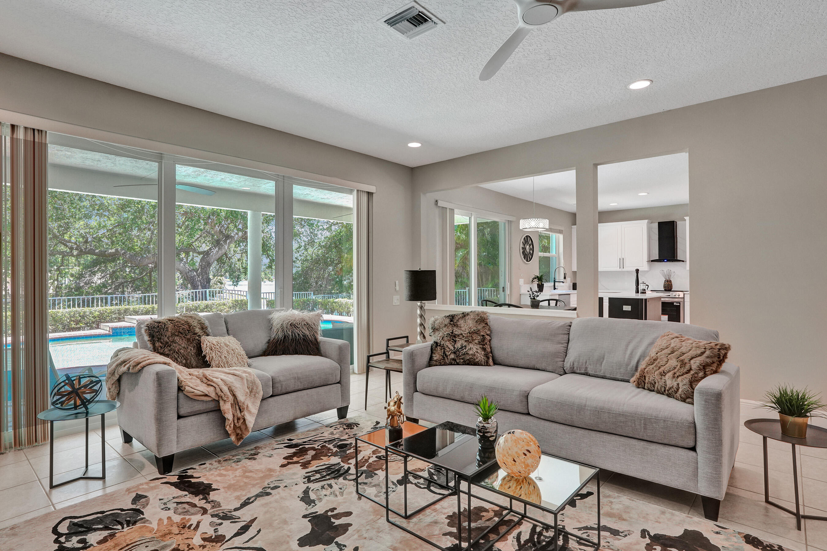 WATERS EDGE AT PARKLAND - Residential