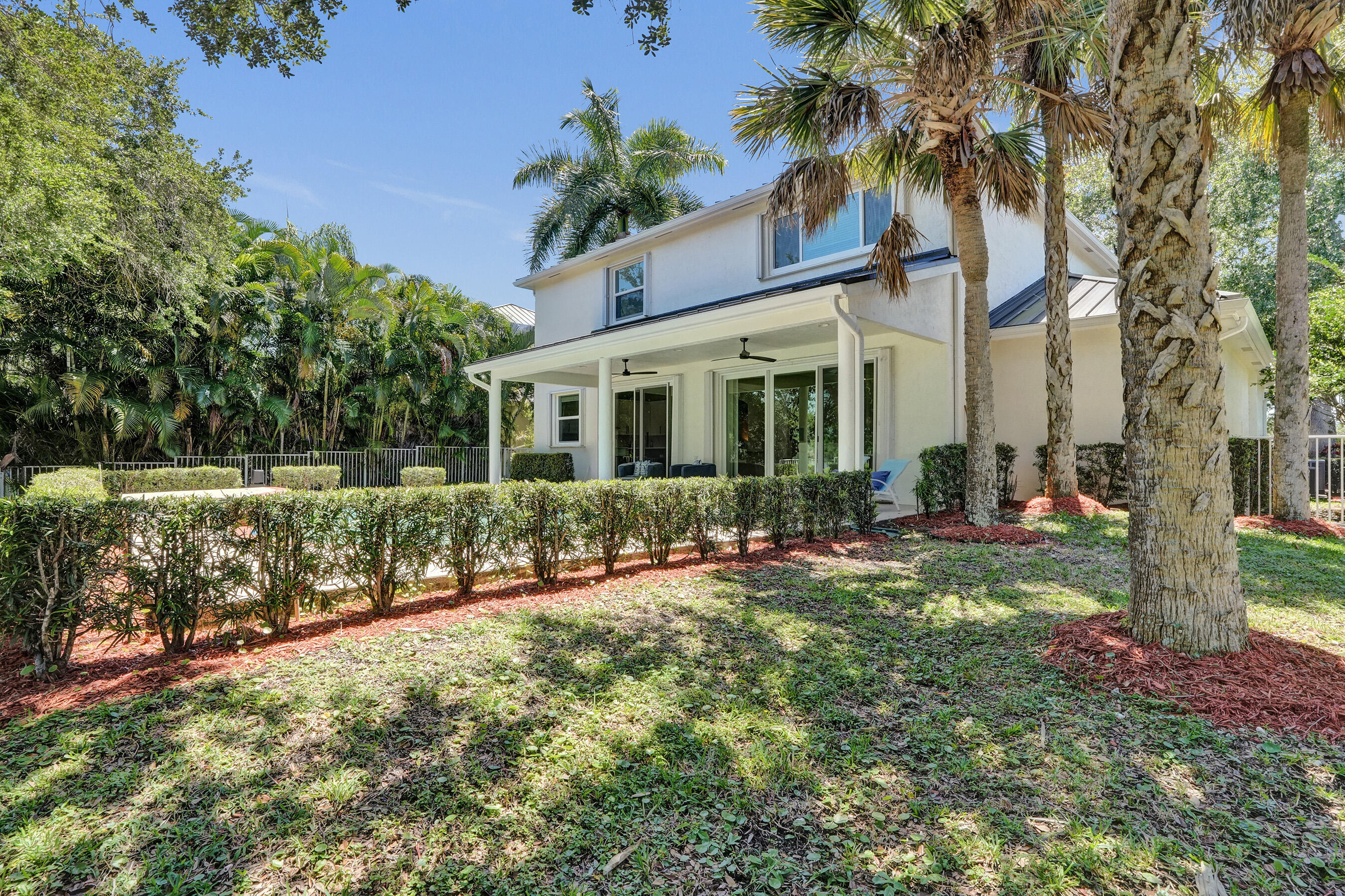 WATERS EDGE AT PARKLAND - Residential