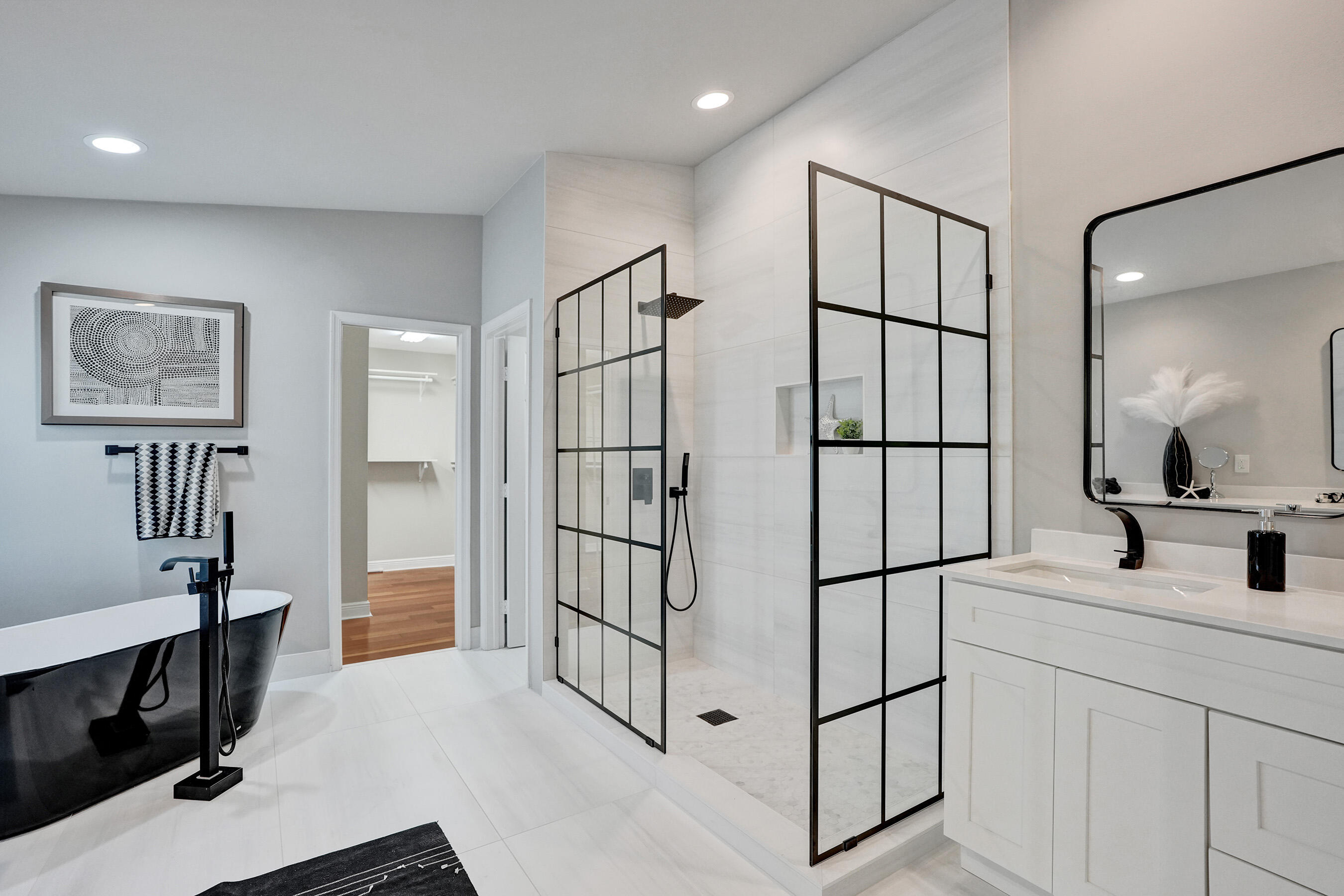 WATERS EDGE AT PARKLAND - Residential