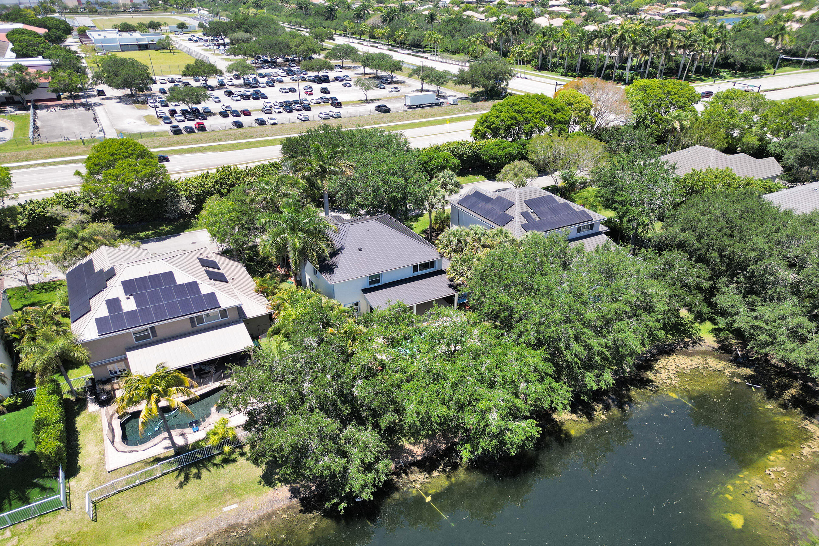 WATERS EDGE AT PARKLAND - Residential