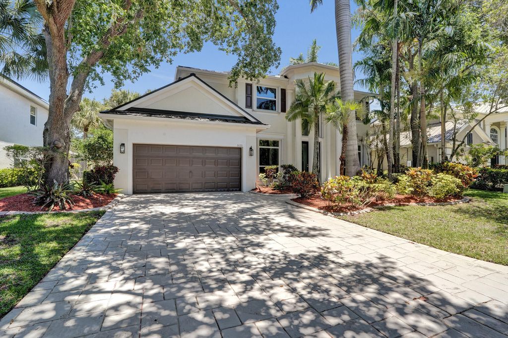 Photo of 6020 NW 104th Lane, Parkland, FL 33076 (MLS # B26026432)