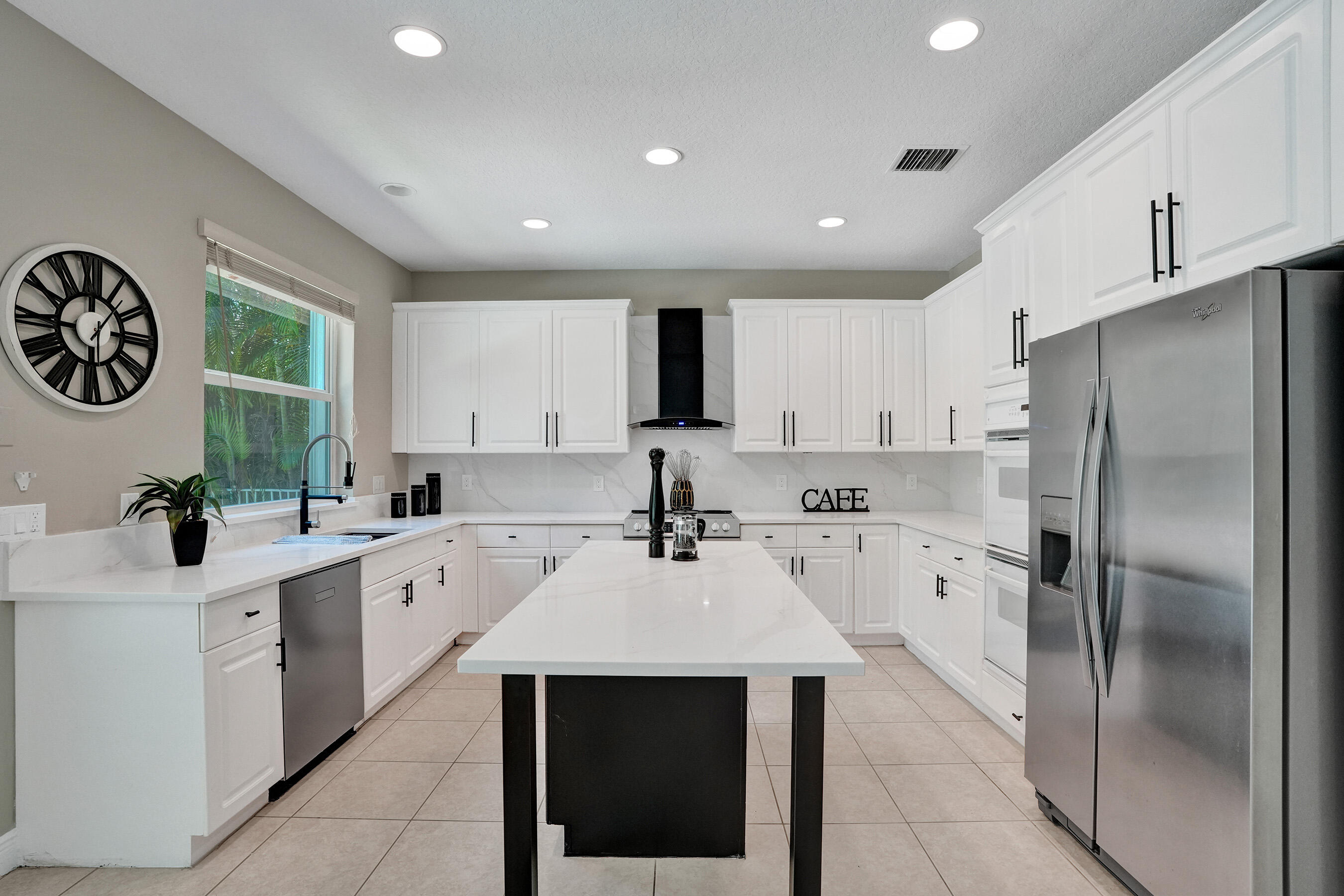 WATERS EDGE AT PARKLAND - Residential