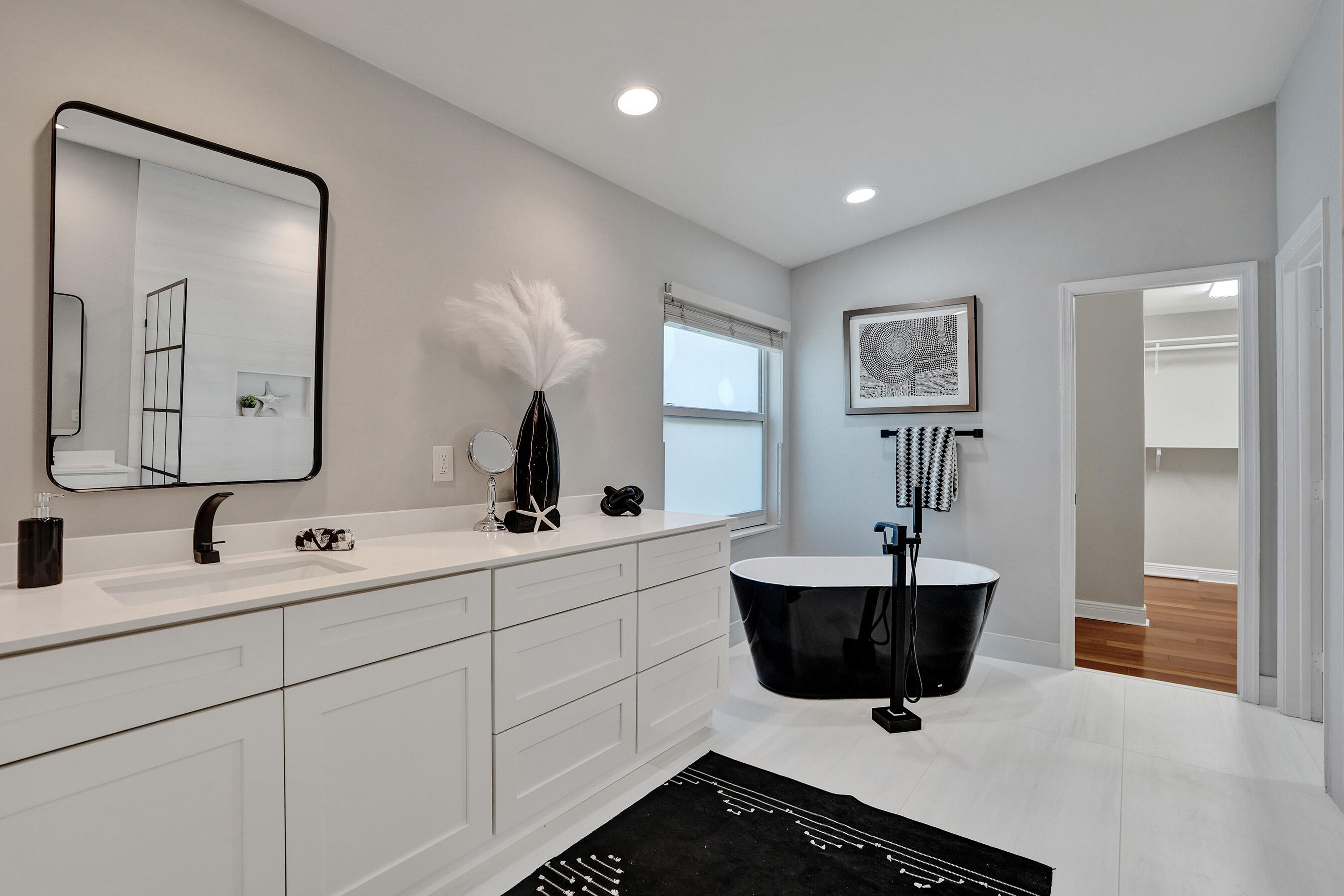 WATERS EDGE AT PARKLAND - Residential