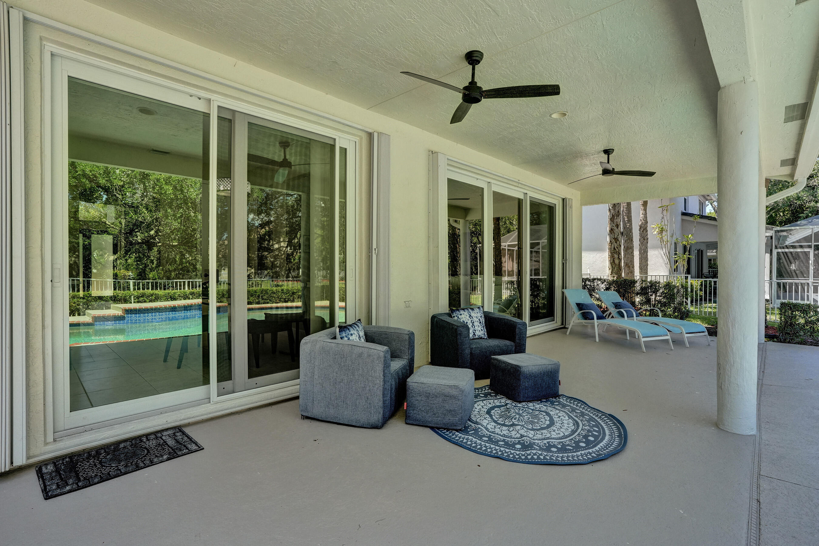 WATERS EDGE AT PARKLAND - Residential