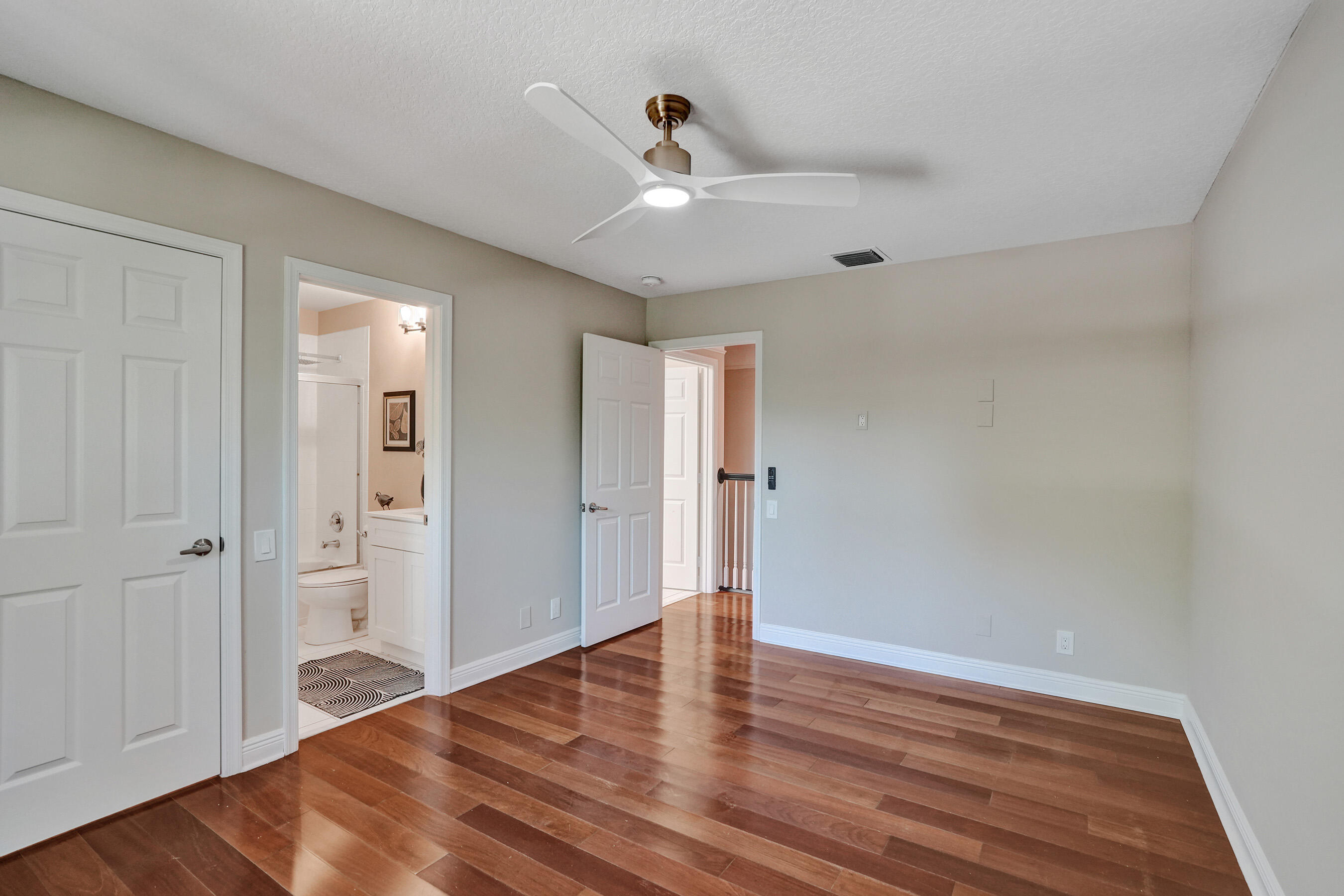 WATERS EDGE AT PARKLAND - Residential