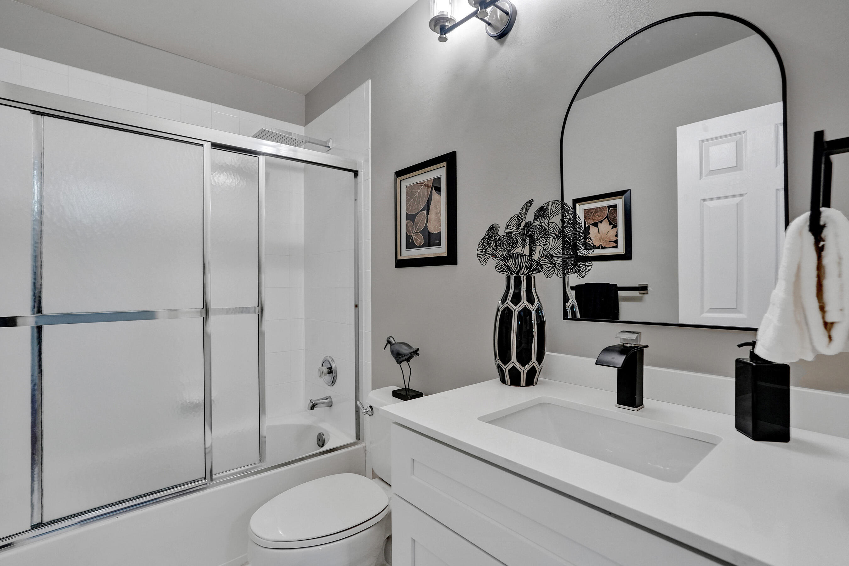 WATERS EDGE AT PARKLAND - Residential