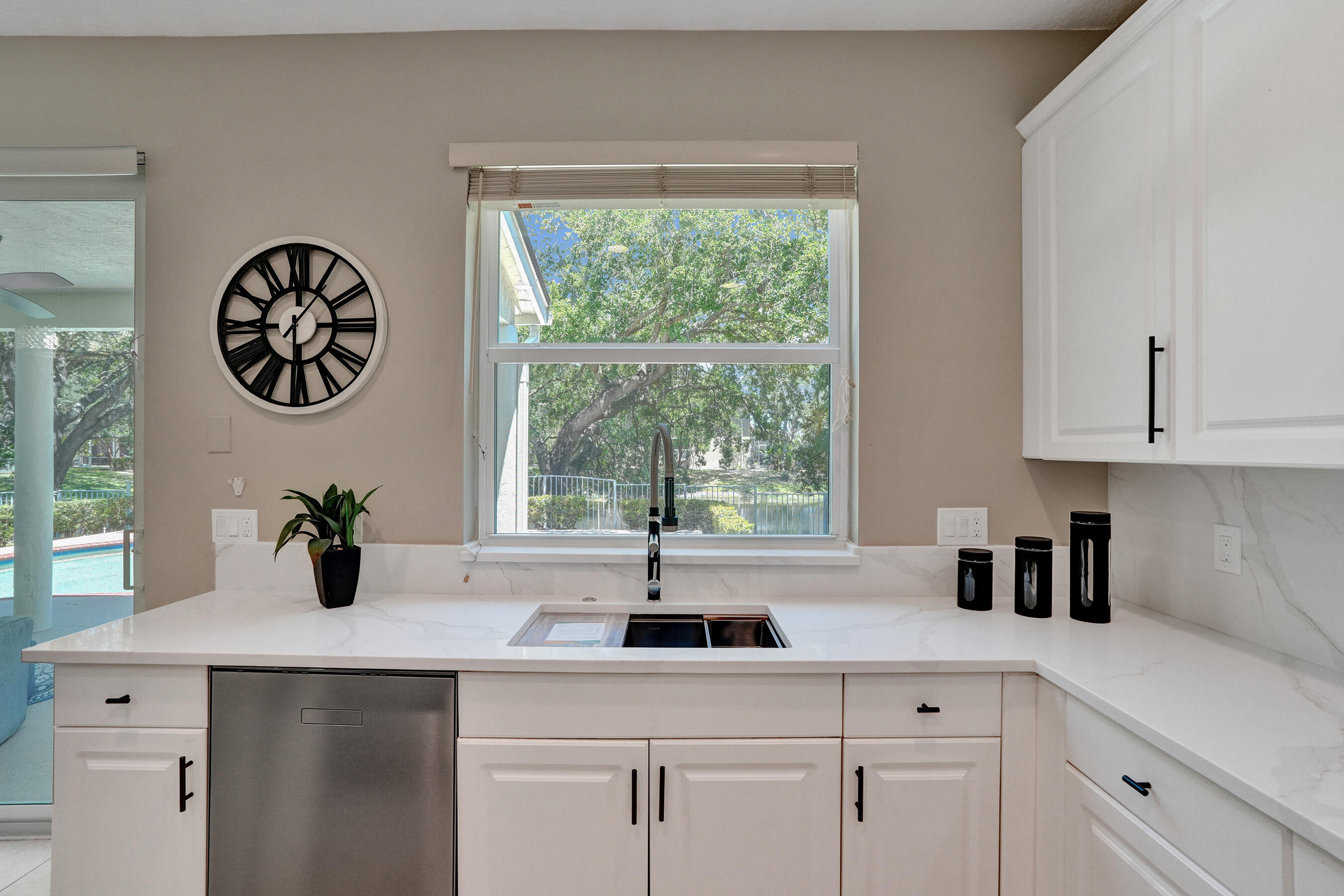 WATERS EDGE AT PARKLAND - Residential