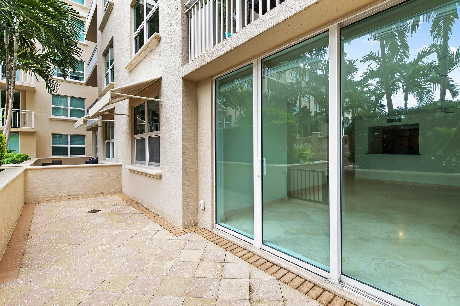 PALMETTO PLACE CONDO - Residential Lease