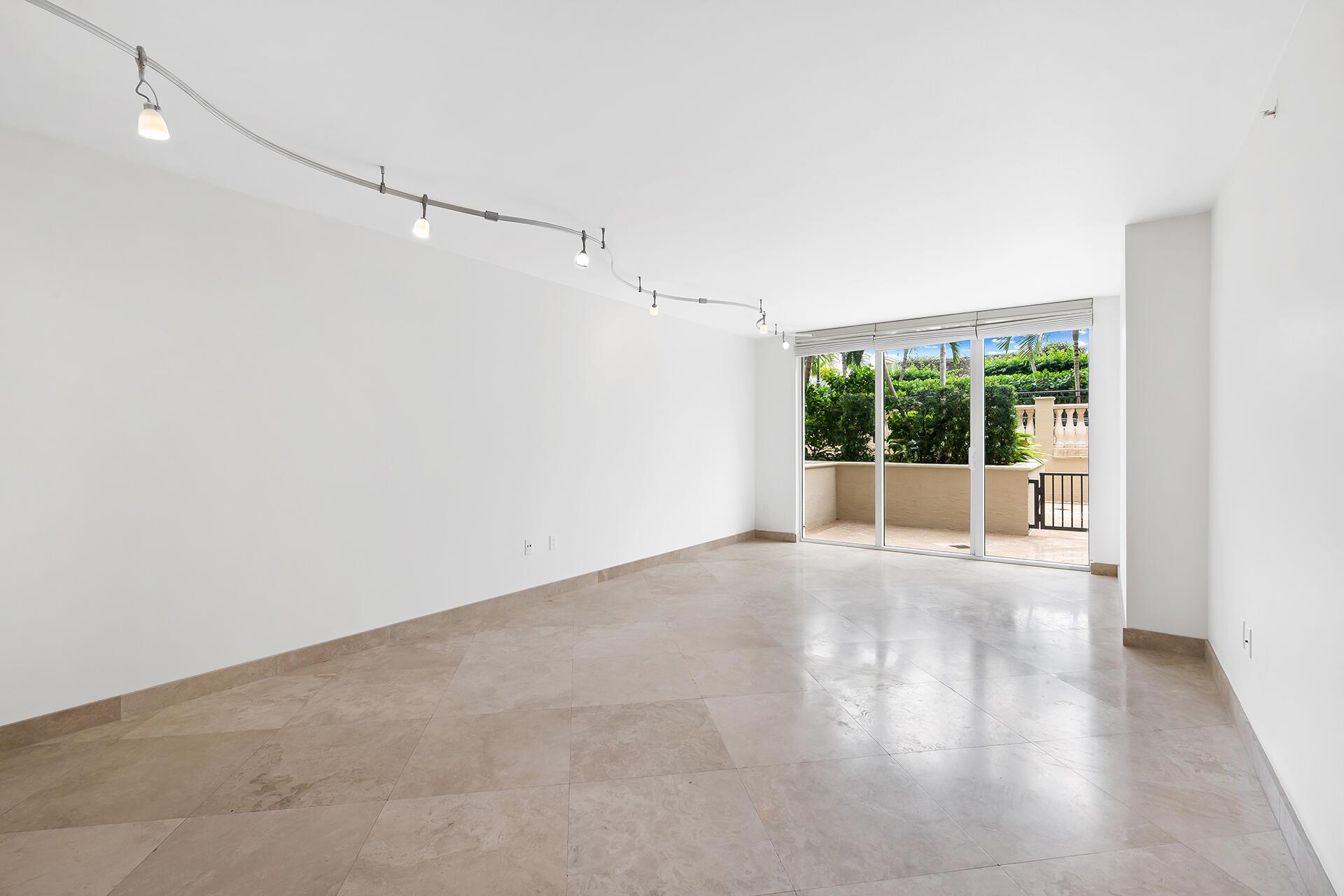 PALMETTO PLACE CONDO - Residential Lease