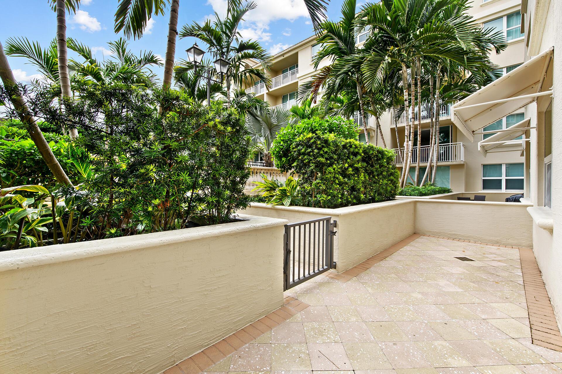 PALMETTO PLACE CONDO - Residential Lease