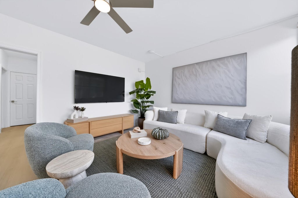 Photo of 741 Bayshore Drive #2 S, Fort Lauderdale, FL 33304 (MLS # B26093127)