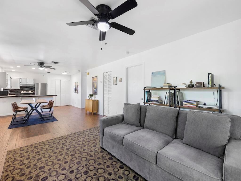 AVANTI OCEAN APARTMENTS - Residential