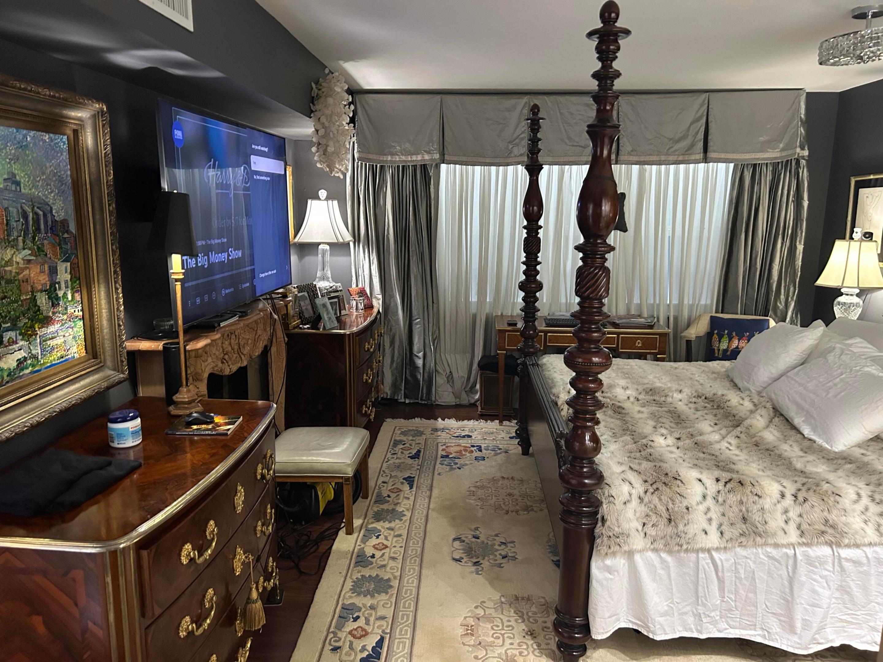 LAGO MAR PLACE CO-OP - Residential