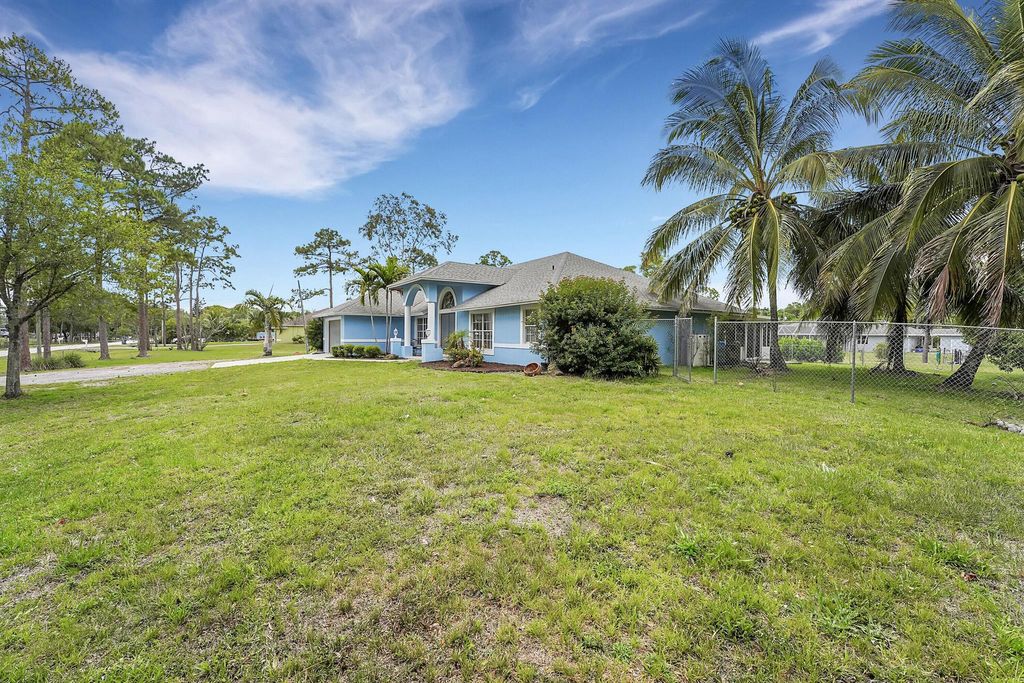 Photo of 18355 43rd Road N, Loxahatchee, FL 33470 (MLS # R10976574)