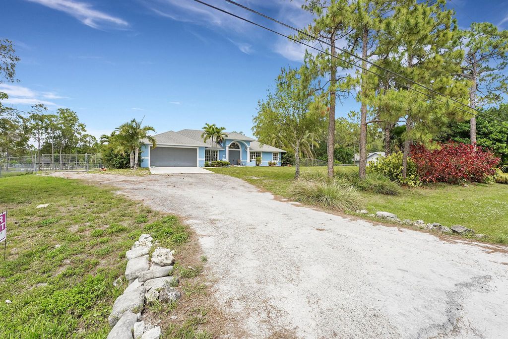 Photo of 18355 43rd Road N, Loxahatchee, FL 33470 (MLS # R10976574)