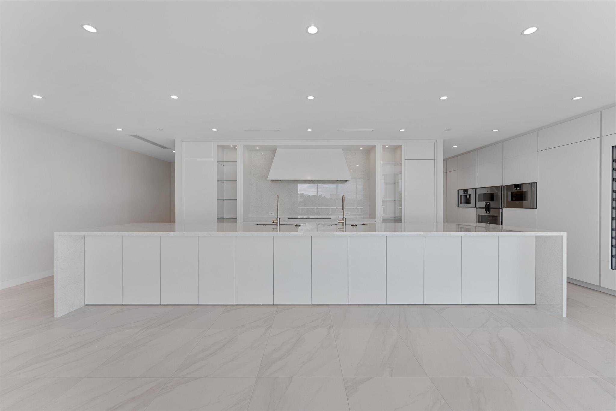 ALINA 210 BOCA RATON COND - Residential