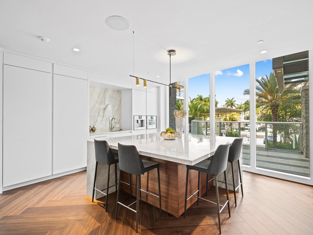 ALINA 210 BOCA RATON CONDO - Residential