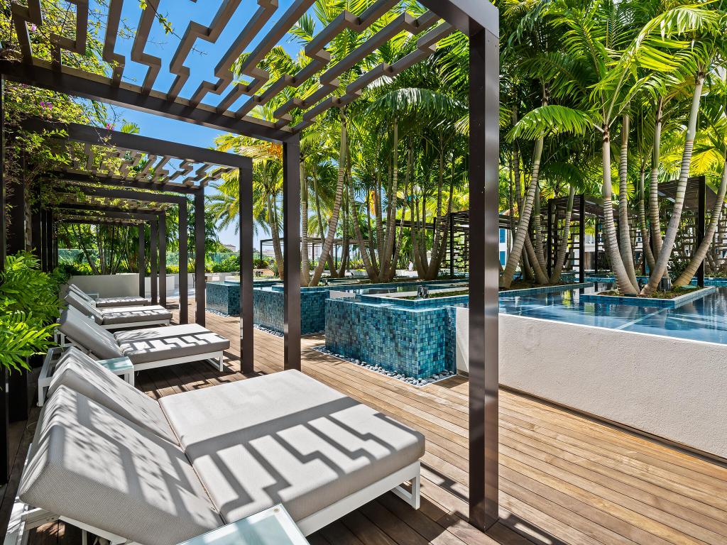 ALINA 210 BOCA RATON CONDO - Residential