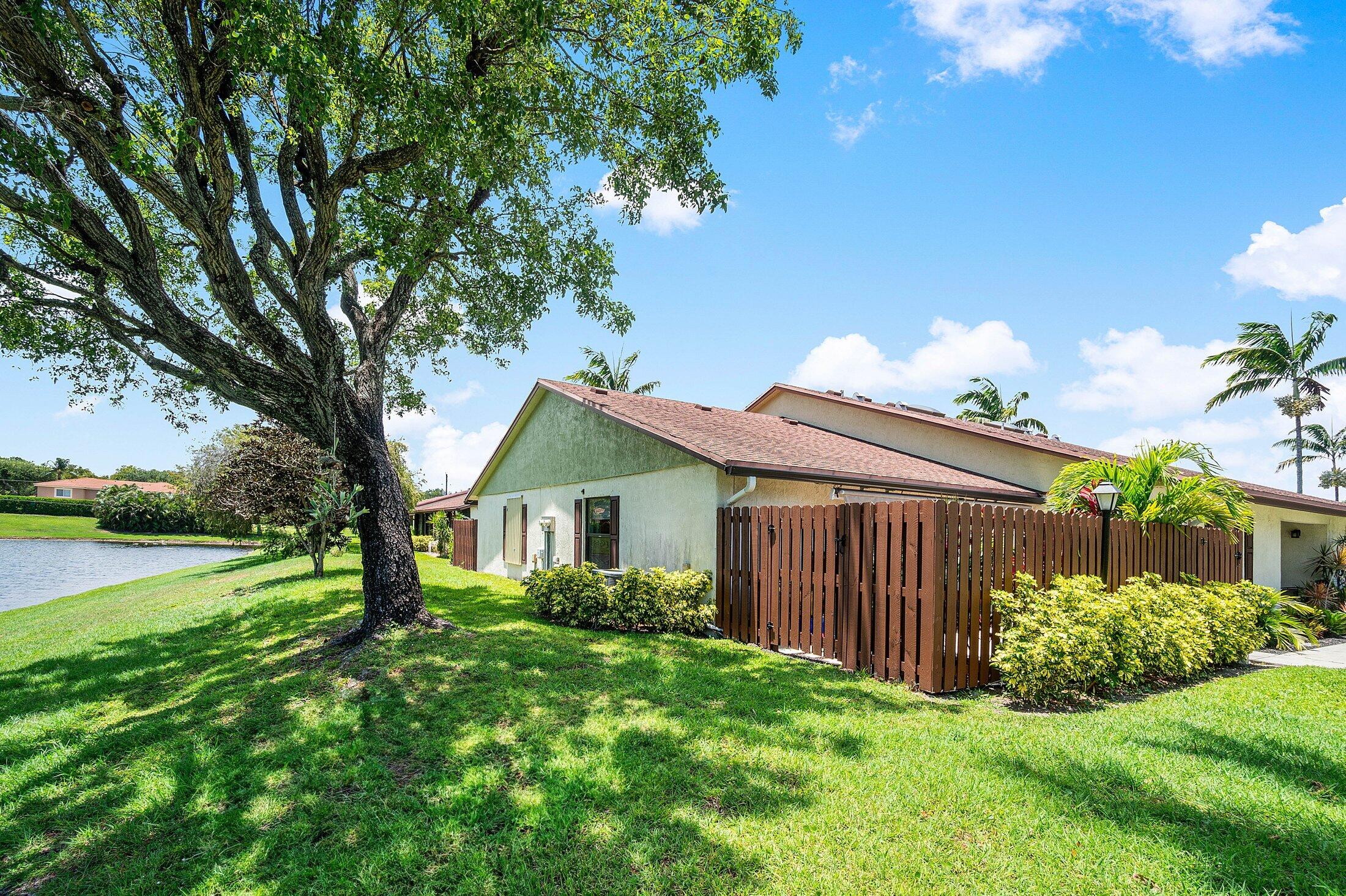 3782 Lace Vine Lane