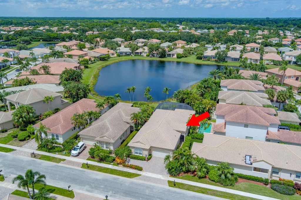 Photo of 192 Via Condado Way, Palm Beach Gardens, FL 33418 (MLS # R11019087)