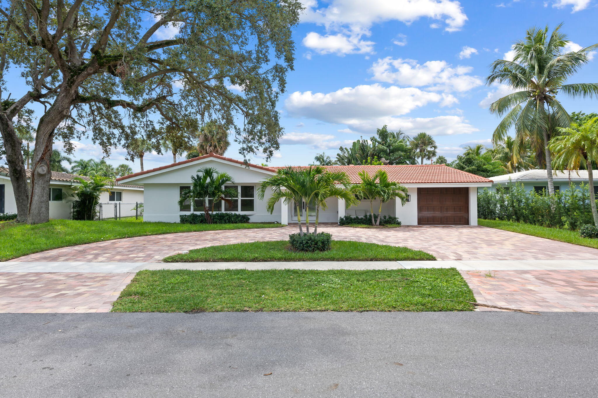 800 SW 4TH Street