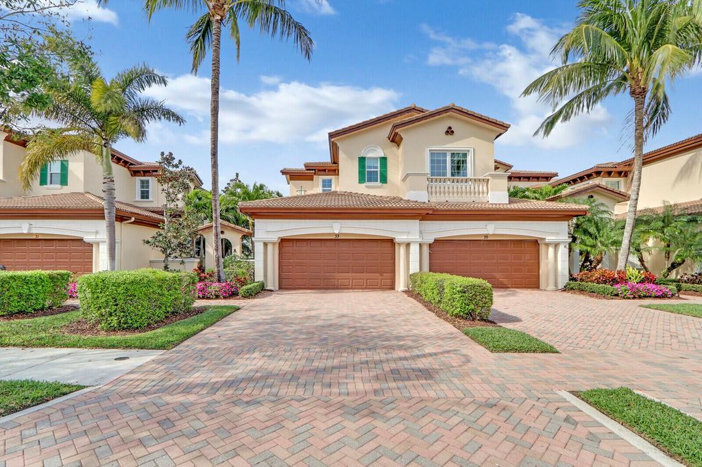 Photo of 115 Tresana Boulevard #33, Jupiter, FL 33478 (MLS # R10966299)