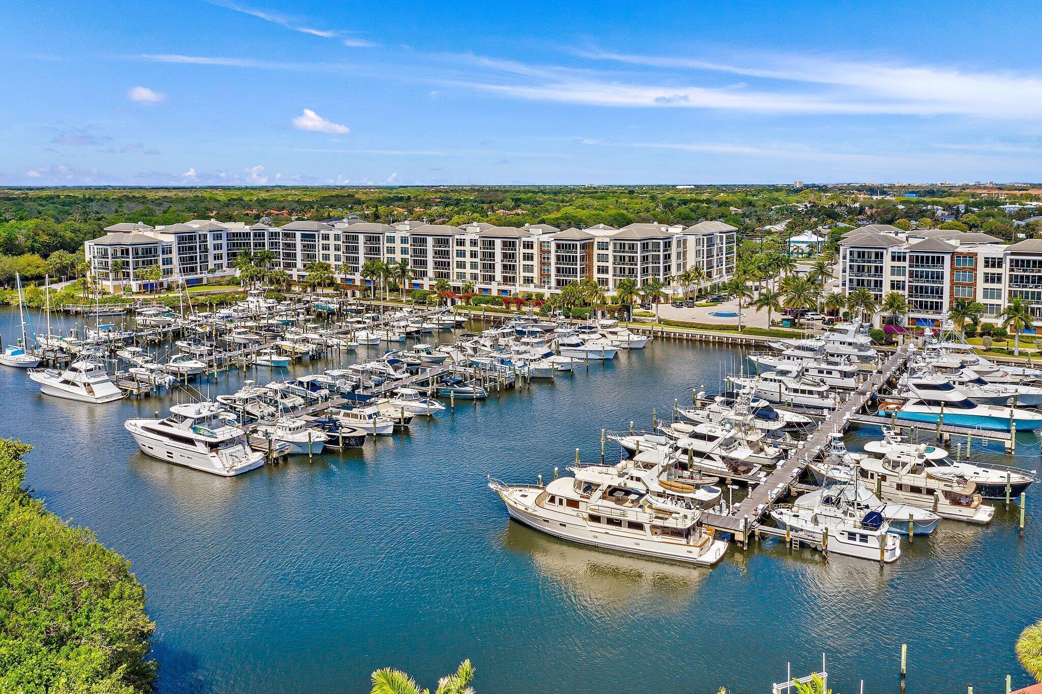 AZURE CONDO - Residential