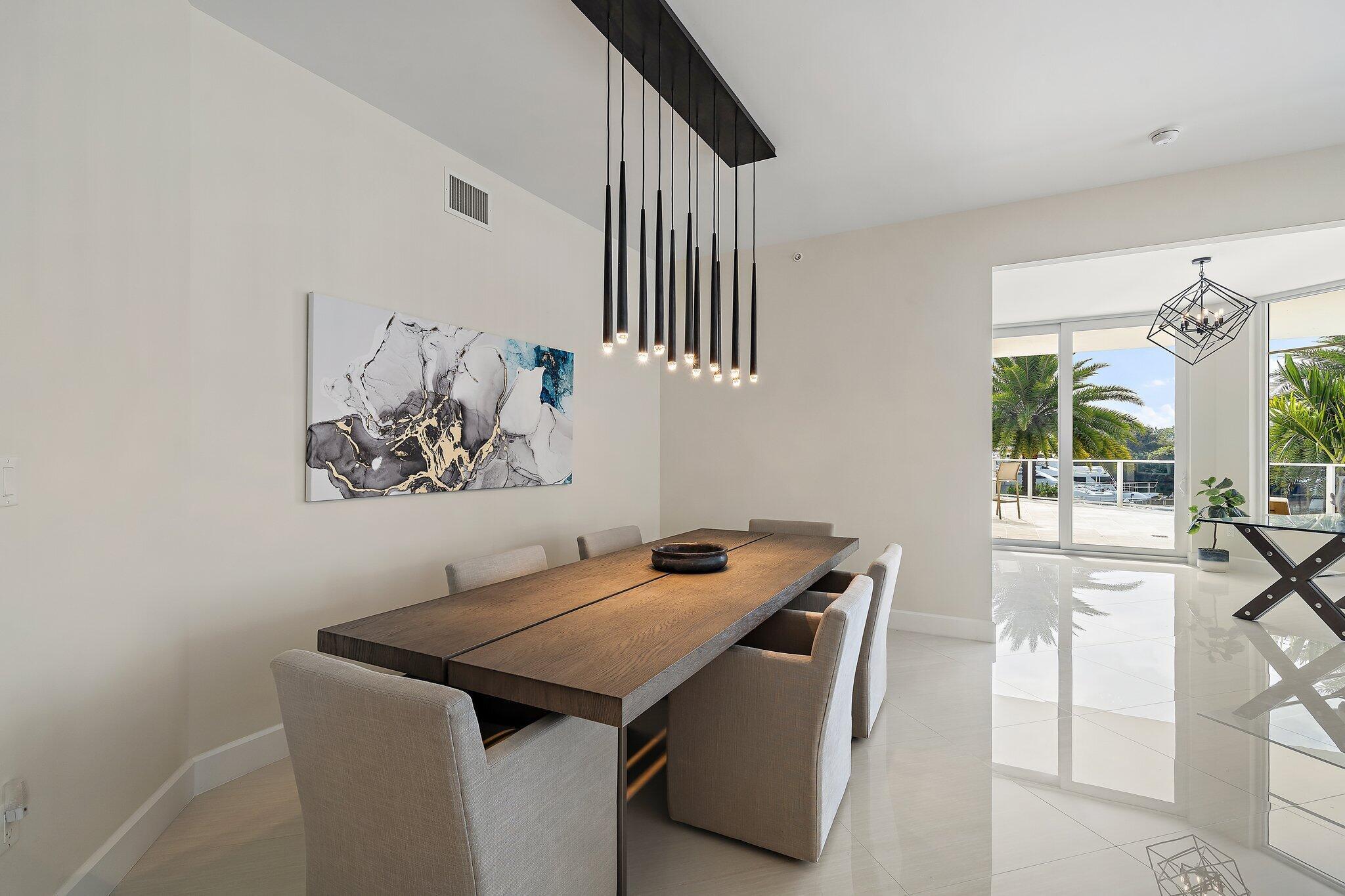 AZURE CONDO - Residential