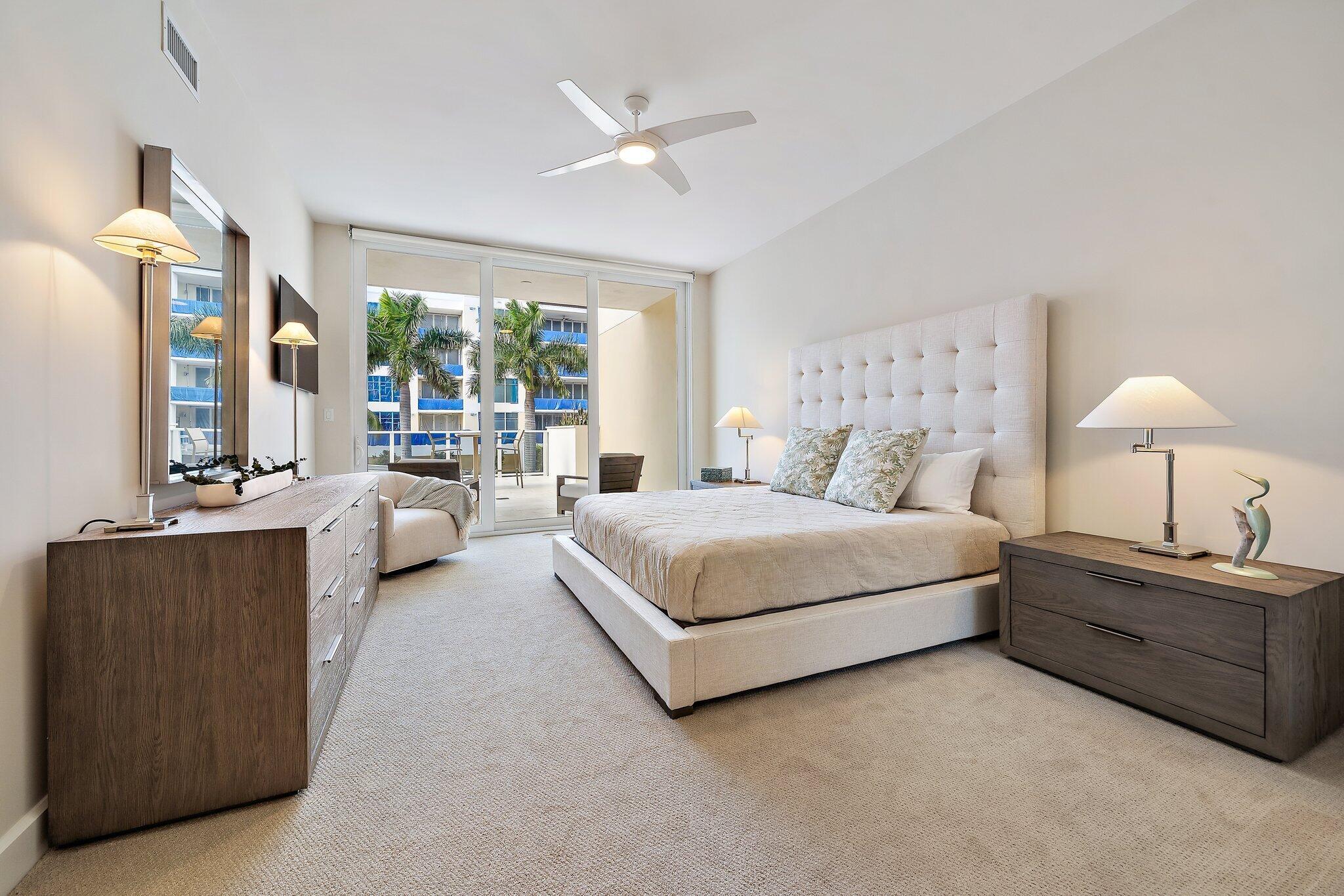 AZURE CONDO - Residential