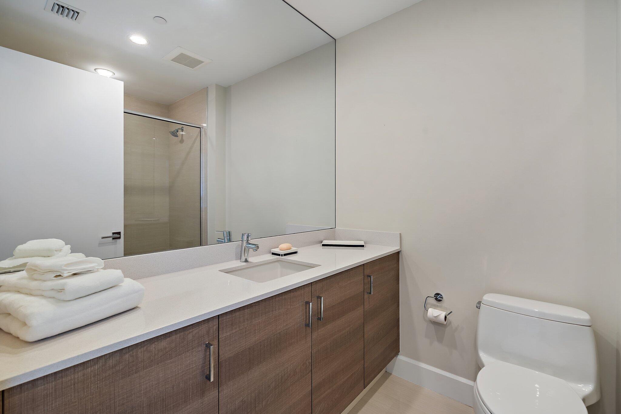 AZURE CONDO - Residential