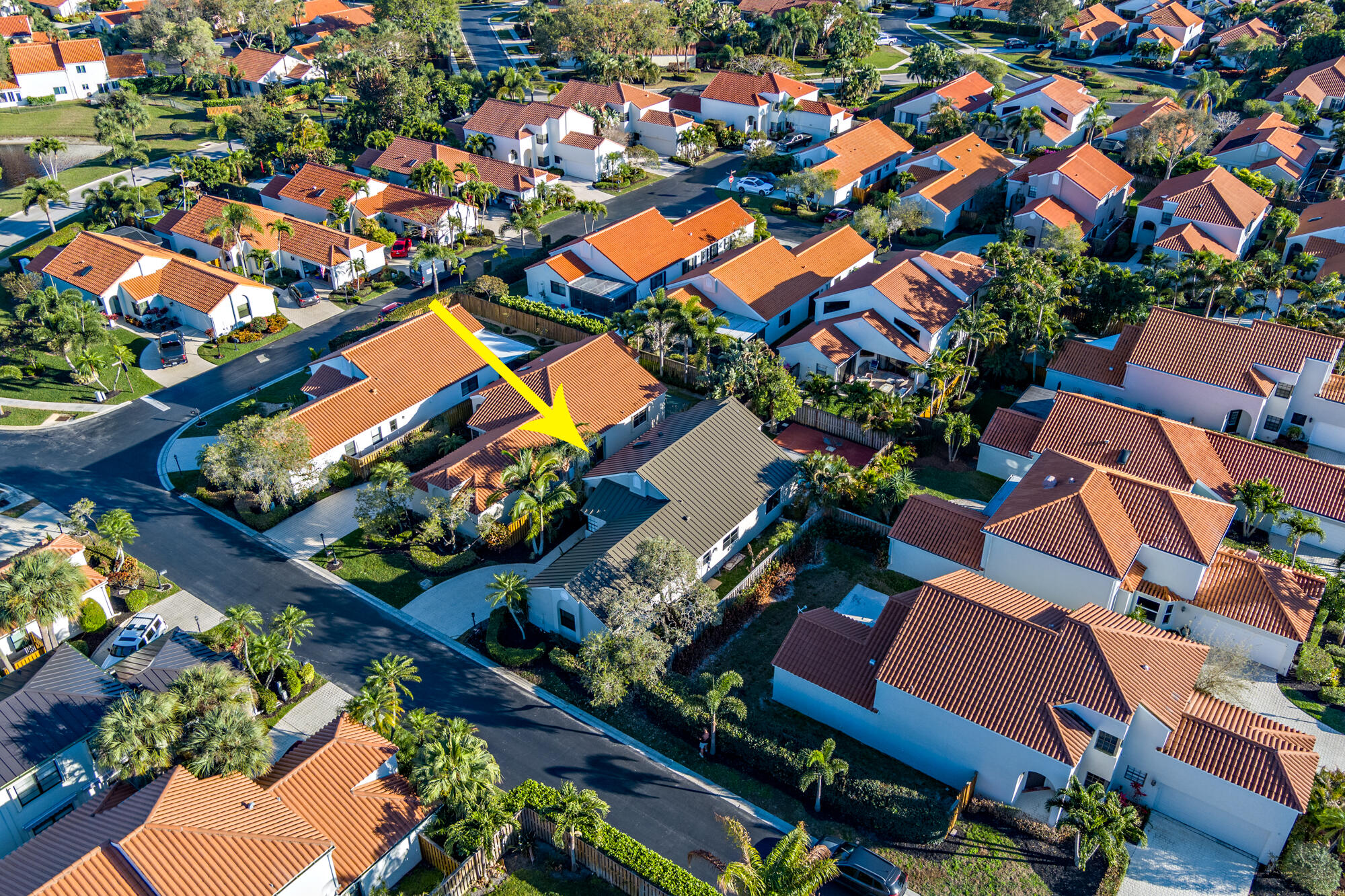 CRYSTAL POINTE 4 - Residential