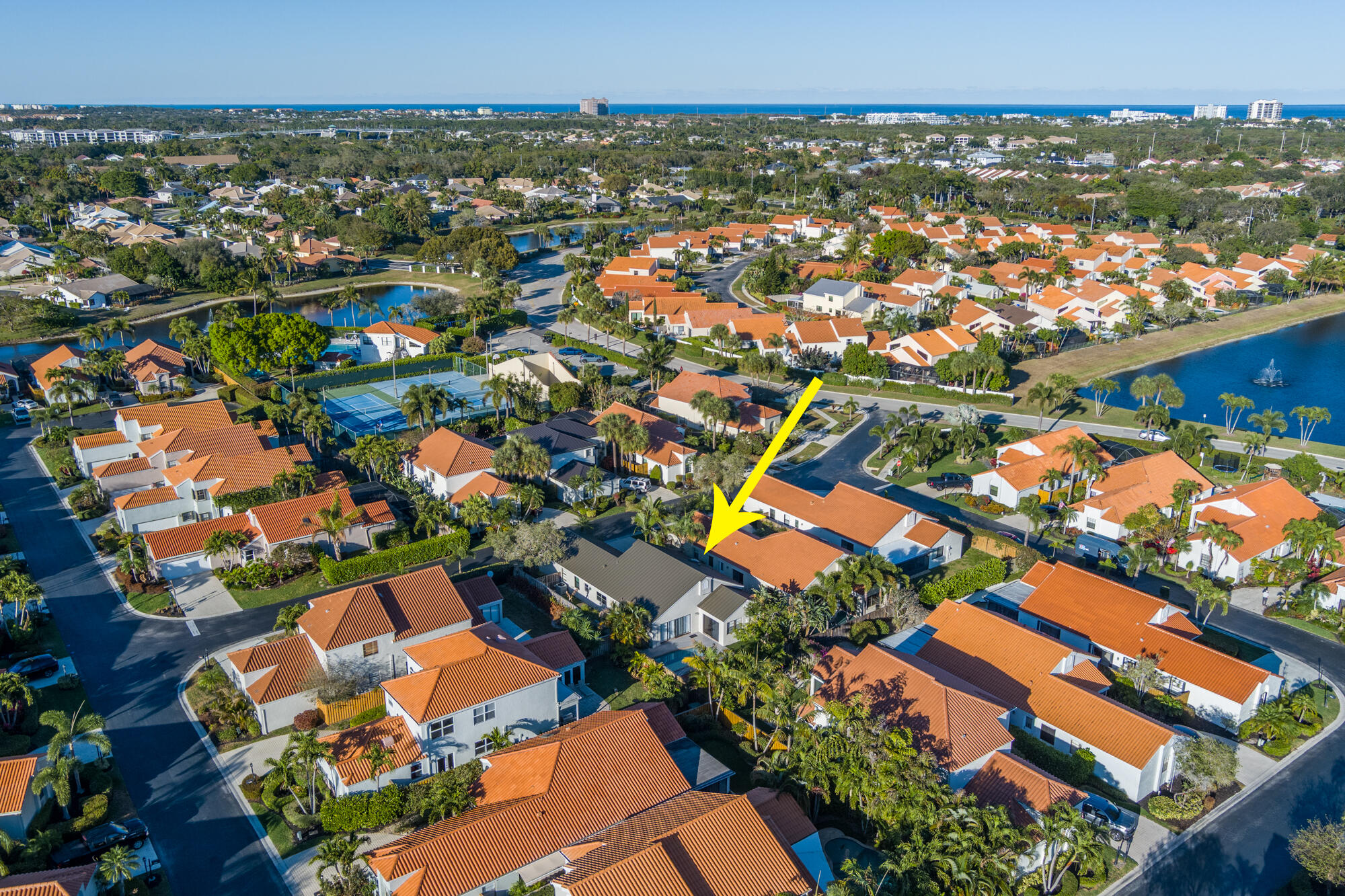 CRYSTAL POINTE 4 - Residential