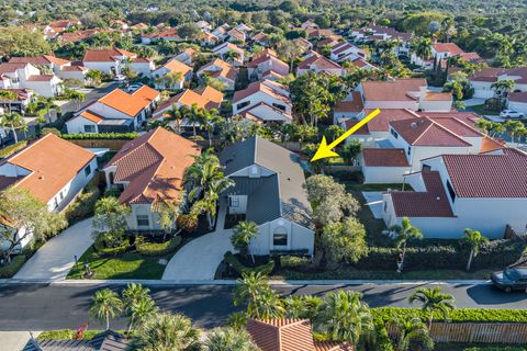 2690 Mikasa Drive Palm Beach Gardens FL 33410