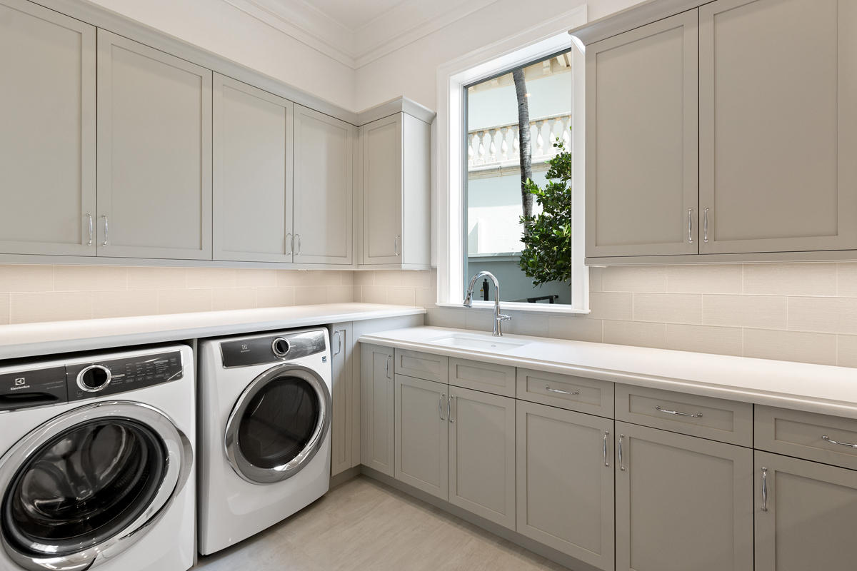 ROYAL PALM YACHT & COUNTR - Residential