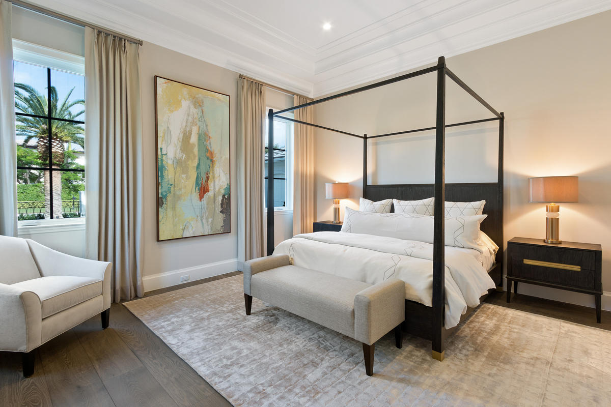 ROYAL PALM YACHT & COUNTR - Residential