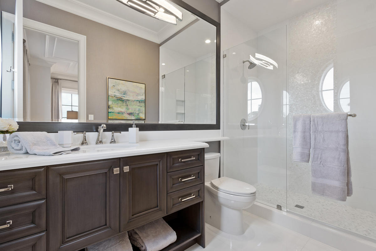 ROYAL PALM YACHT & COUNTR - Residential