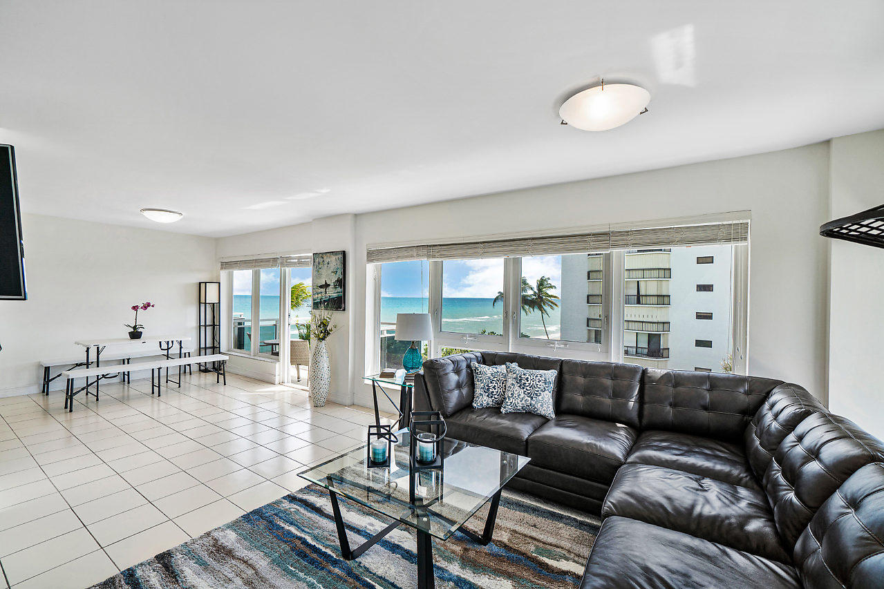 OCEAN REEF TOWERS - Residential Lease