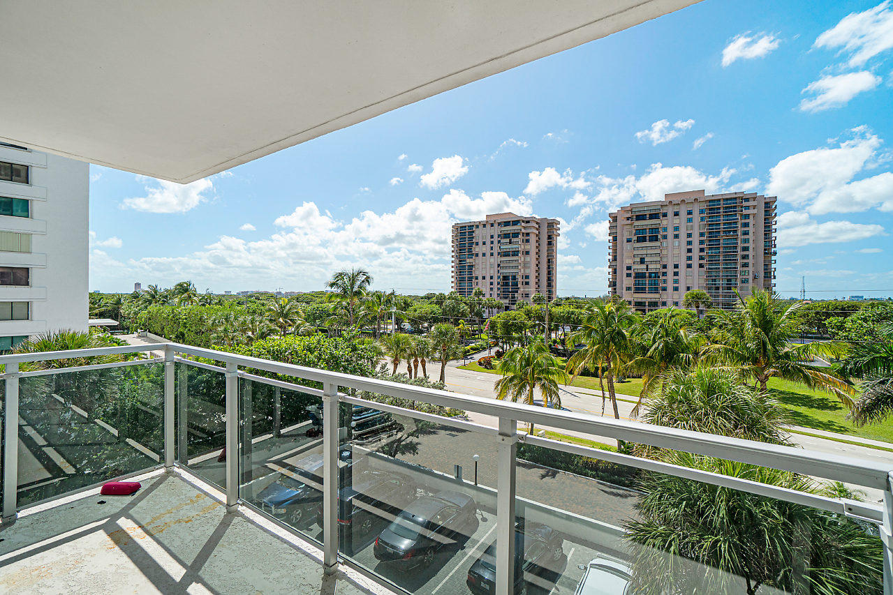 OCEAN REEF TOWERS - Residential Lease