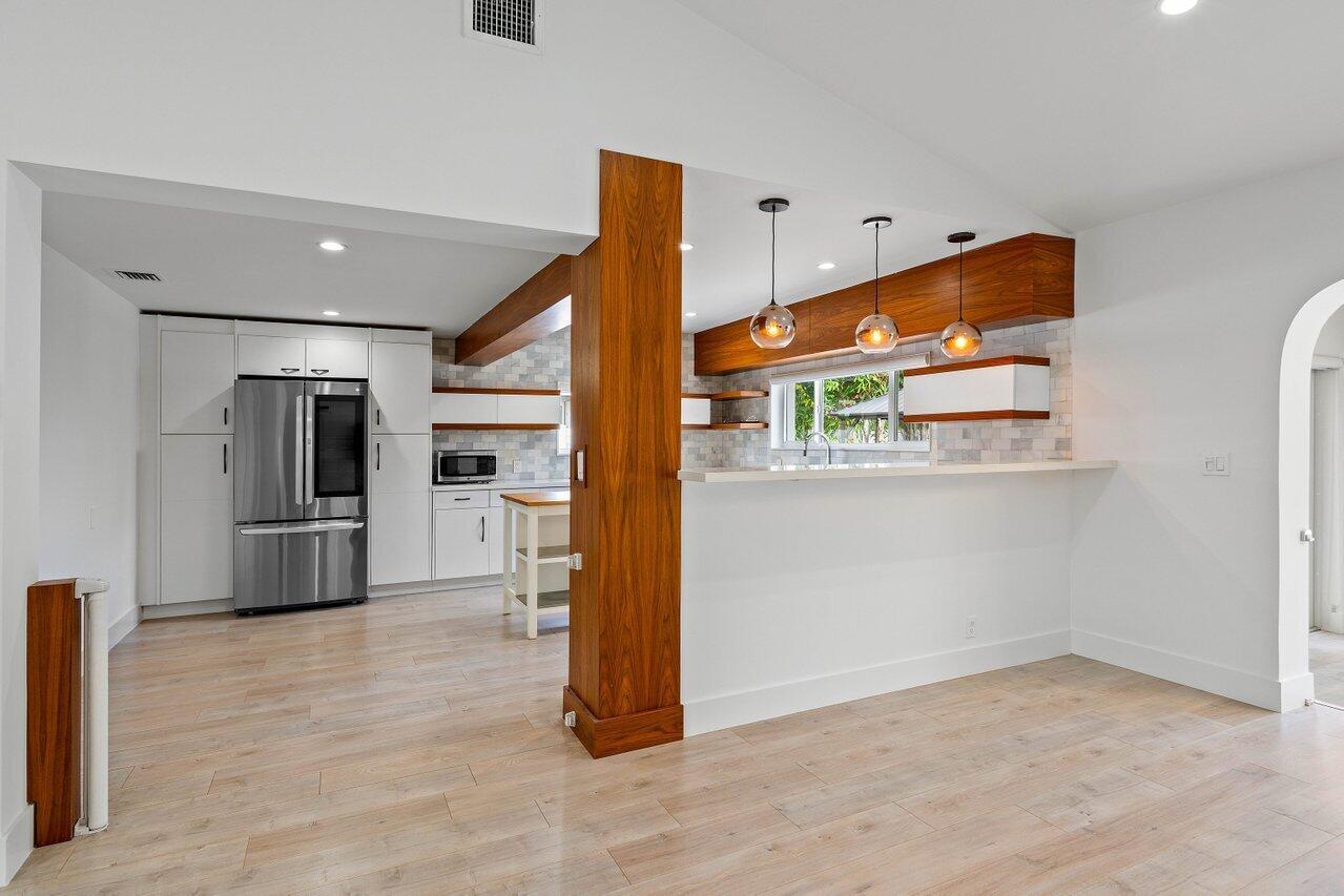 LIGHTHOUSE POINT 4TH SEC - Residential