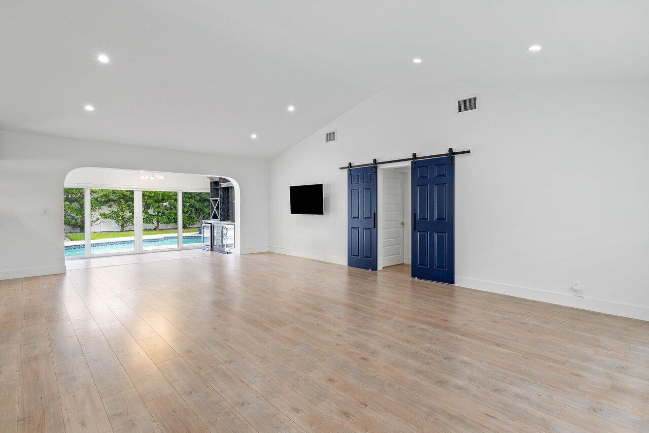 LIGHTHOUSE POINT 4TH SEC - Residential