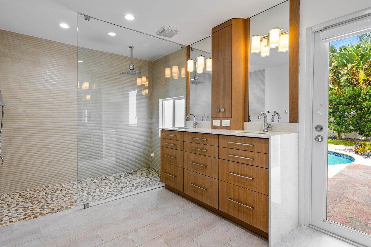 LIGHTHOUSE POINT 4TH SEC - Residential