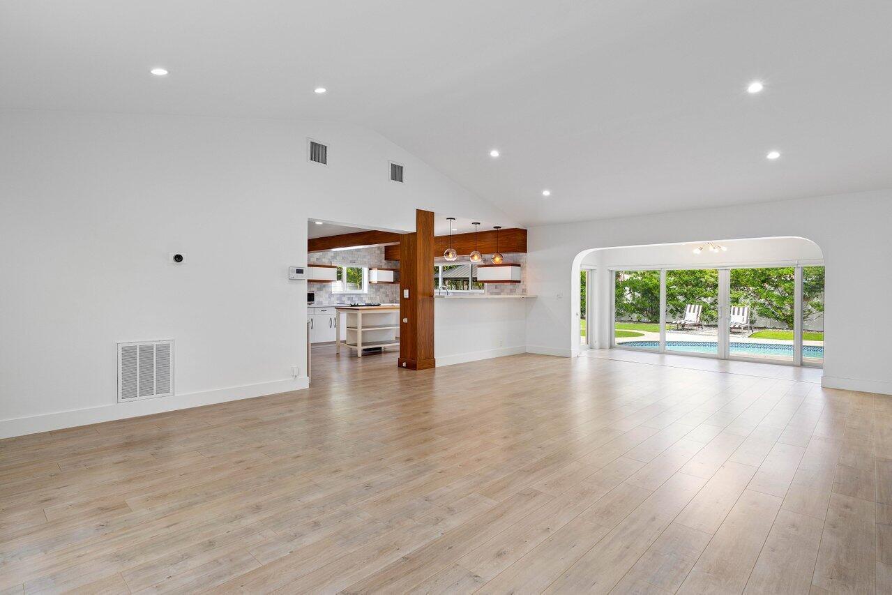 LIGHTHOUSE POINT 4TH SEC - Residential