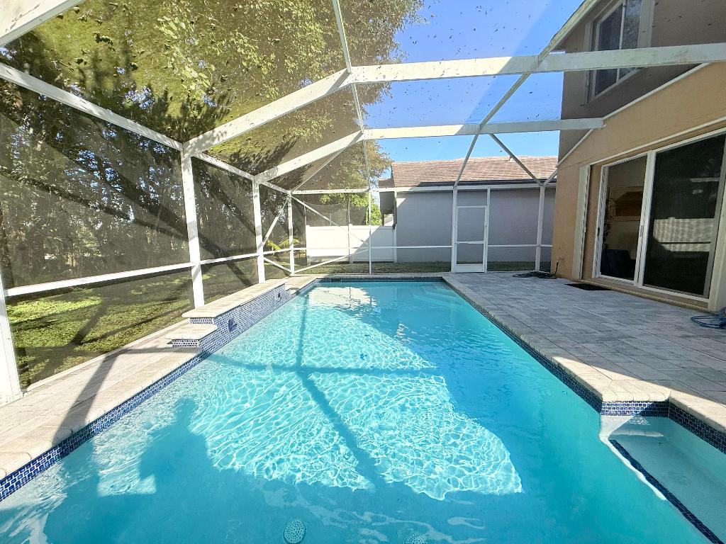 THOROUGHBRED LAKE ESTATES 2 - Residential Lease