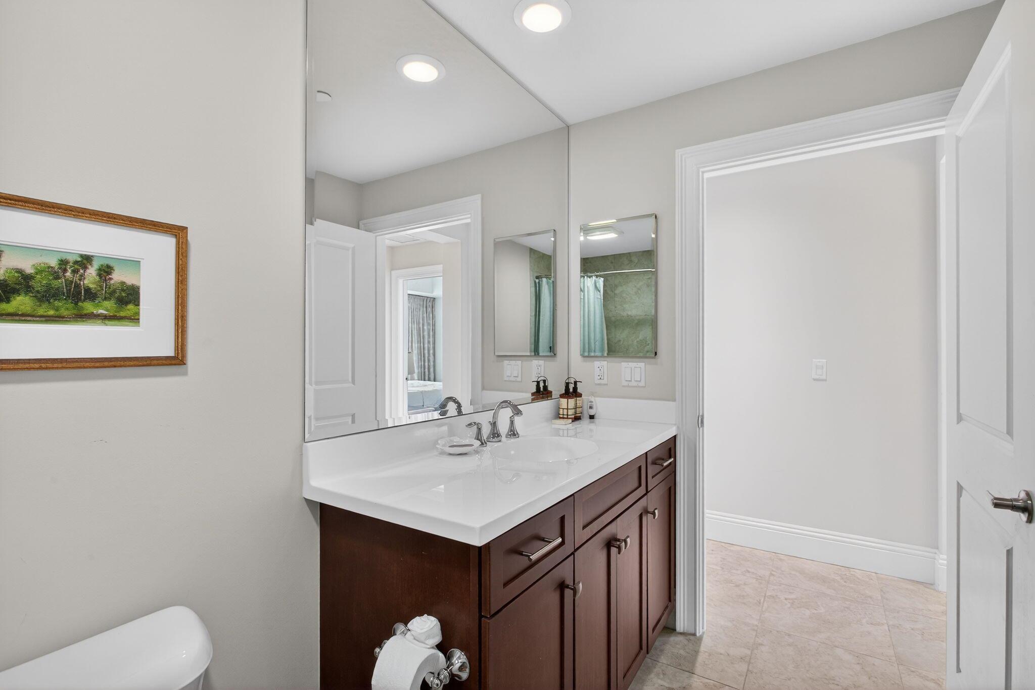 JUNO BAY COLONY CONDO - Residential Lease