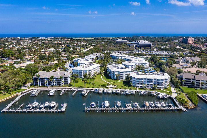 JUNO BAY COLONY CONDO - Residential Lease