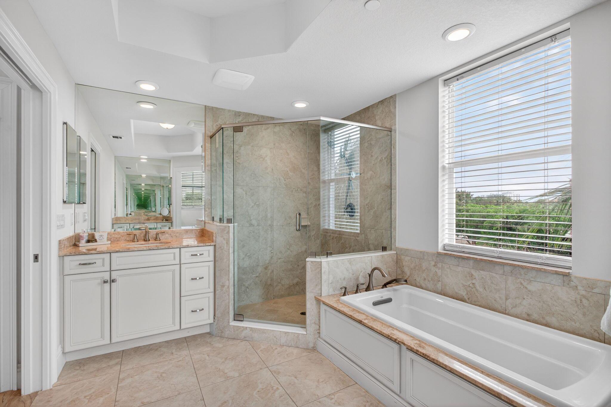 JUNO BAY COLONY CONDO - Residential Lease