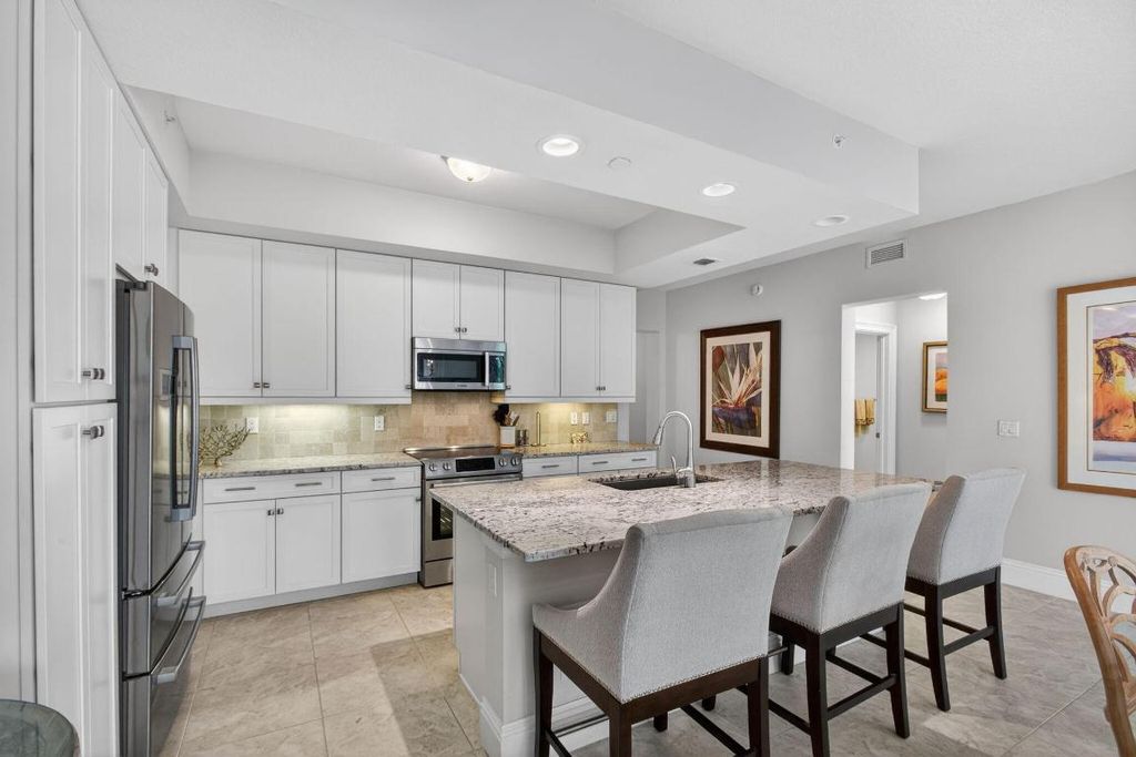 Photo of 834 Bay Colony Drive S, Juno Beach, FL 33408 (MLS # R11146677)