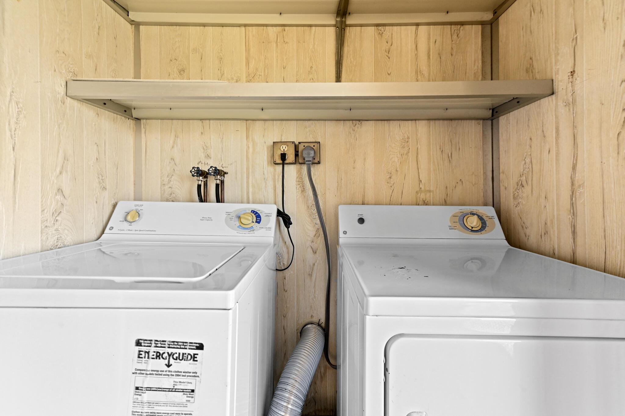 KINGS POINT - Residential